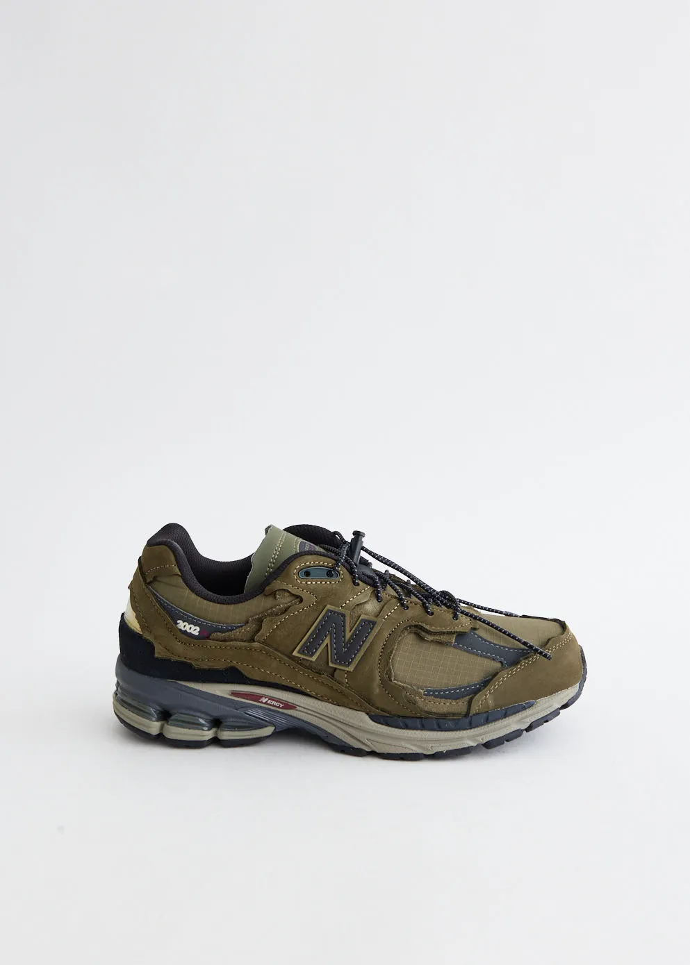 2002R Protection Pack 'Olive' Sneakers