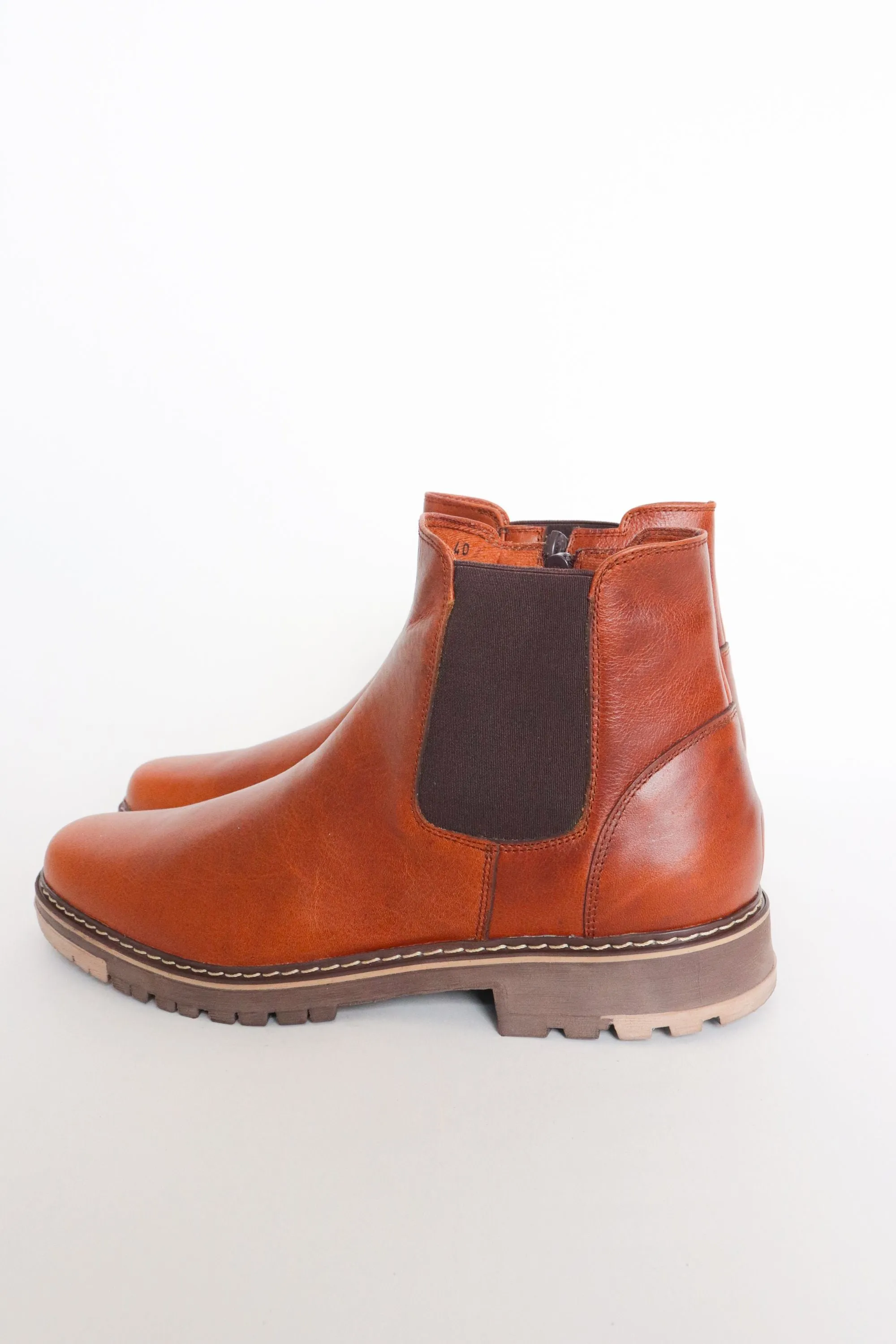 BOTAS CHELSEA STAMFORD DE CUERO MIEL PARA HOMBRE / REF: VRO 2142