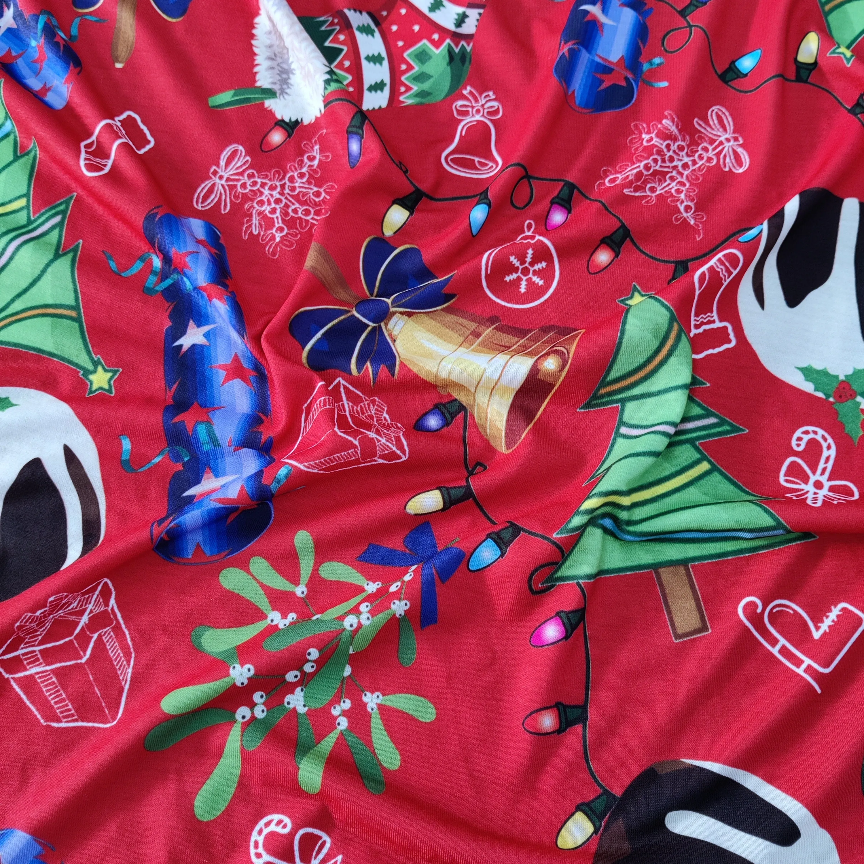 FS778 Christmas Pudding Spun Polyester Jersey Knit Stretch Fabric Red