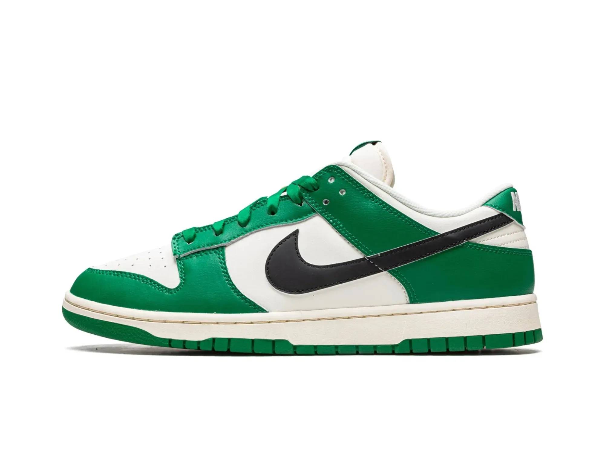 Nike Dunk Low SE "Lottery"