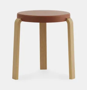 Normann Copenhagen Tap Stool – Oak – Caramel