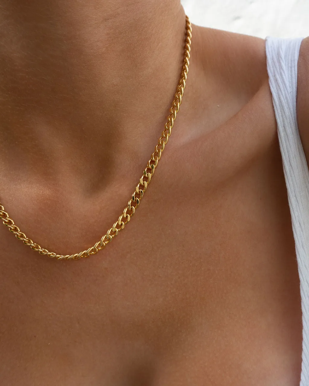 The Classique Skinny Curb Chain (5mm)- Gold