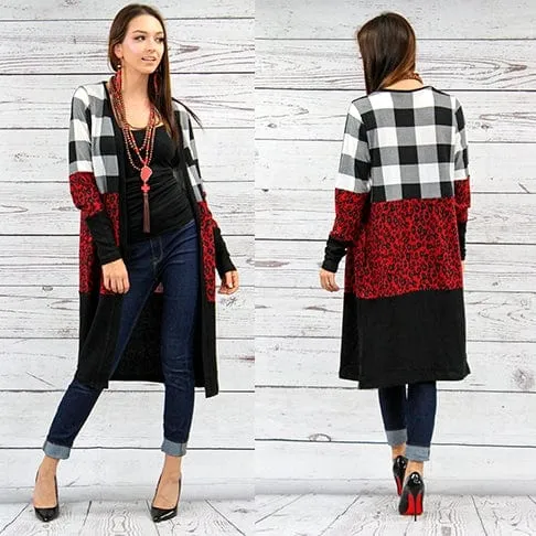 White Black buffalo plaid CARDIGAN